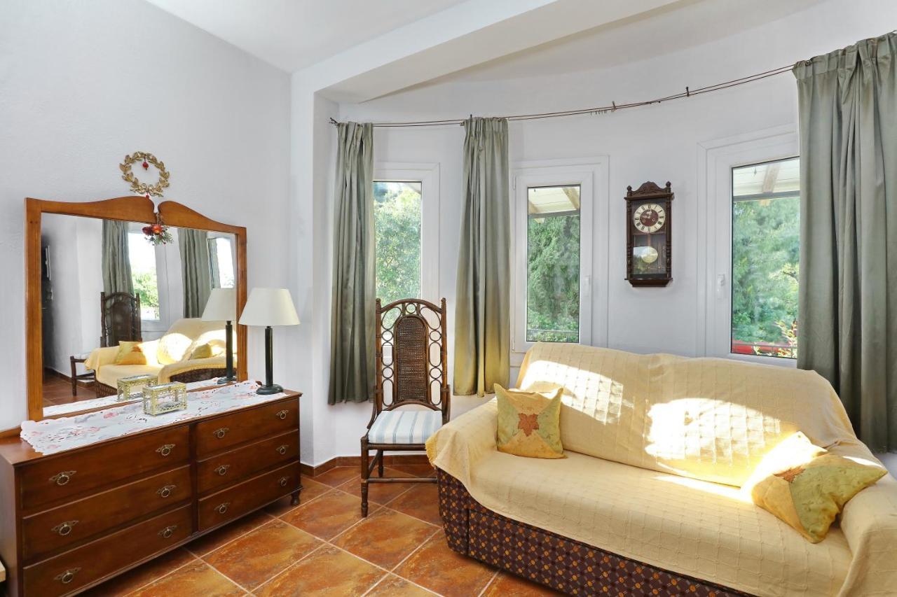 Aloni Villa Skopelos Town Exterior photo