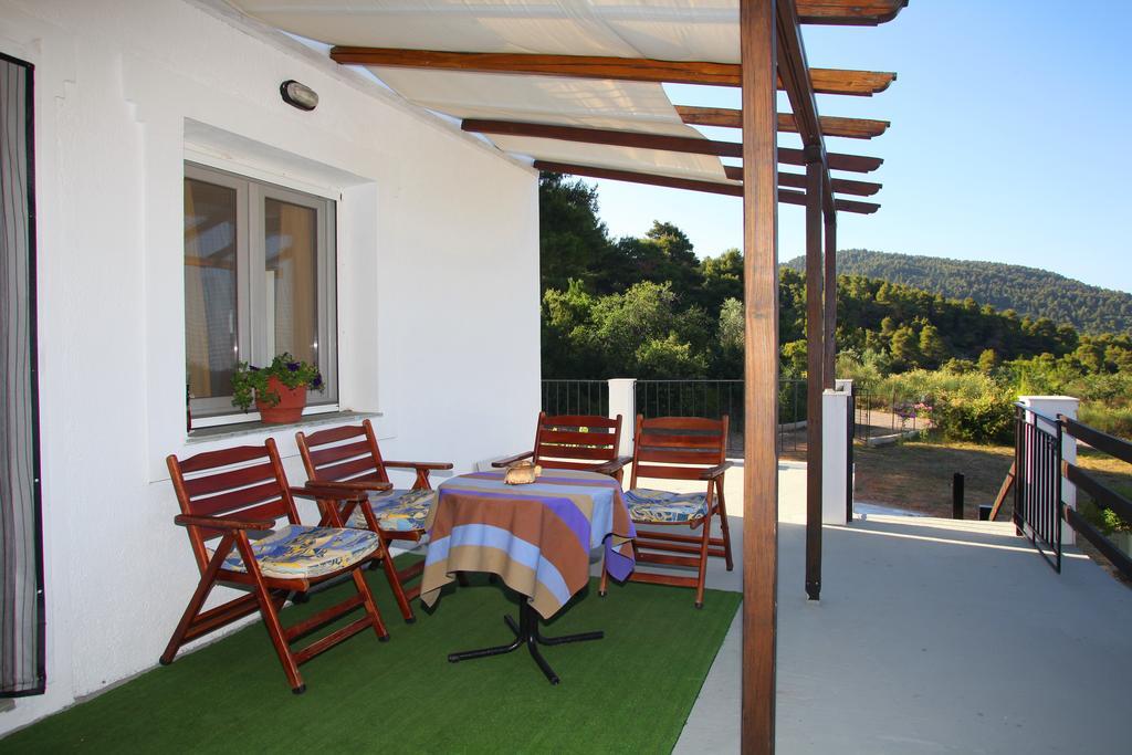 Aloni Villa Skopelos Town Exterior photo